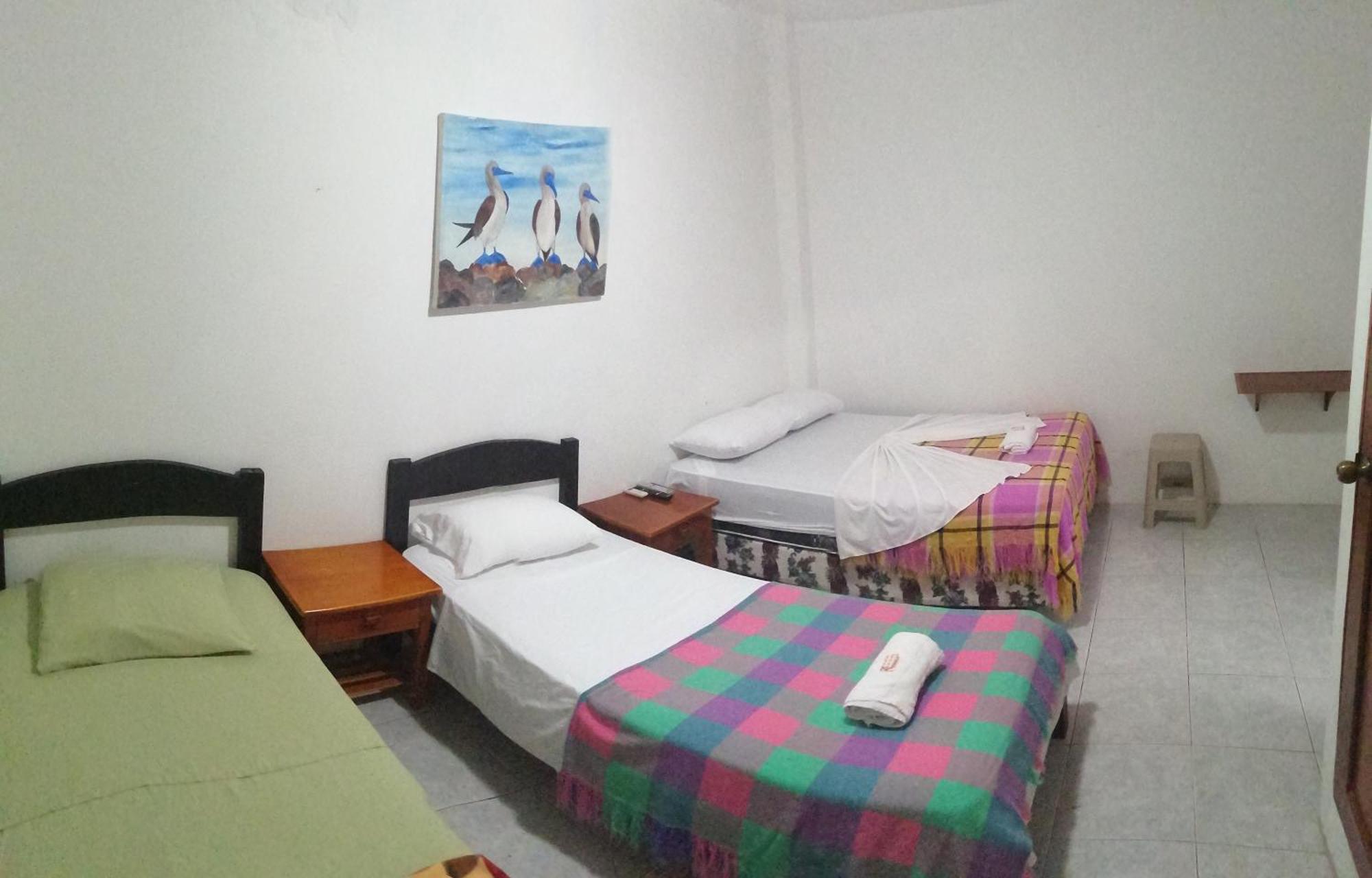 Hostal La Casa De Luis Puerto Baquerizo Moreno Εξωτερικό φωτογραφία