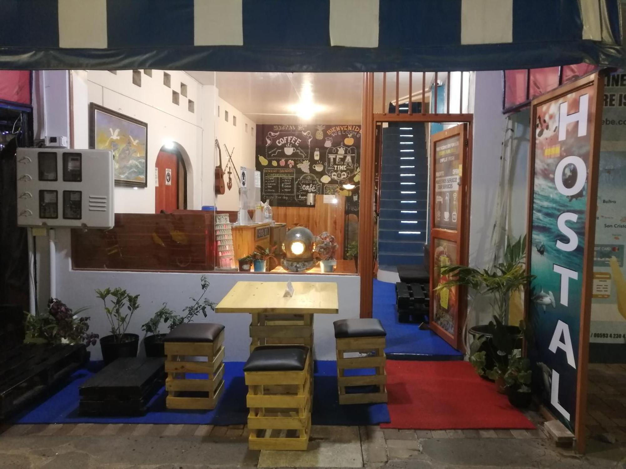 Hostal La Casa De Luis Puerto Baquerizo Moreno Εξωτερικό φωτογραφία