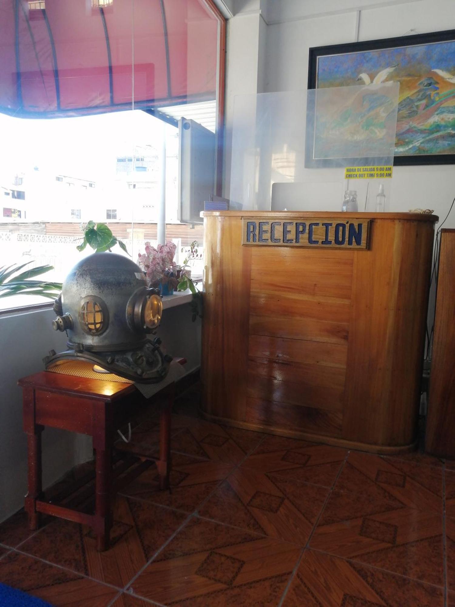 Hostal La Casa De Luis Puerto Baquerizo Moreno Εξωτερικό φωτογραφία