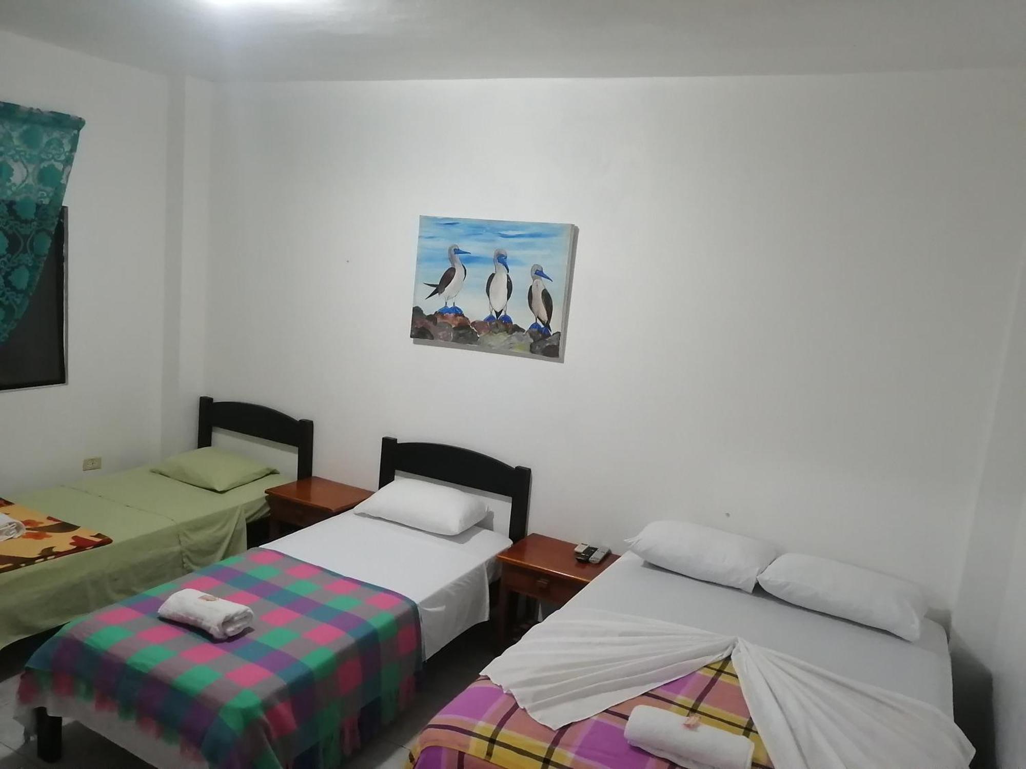 Hostal La Casa De Luis Puerto Baquerizo Moreno Εξωτερικό φωτογραφία