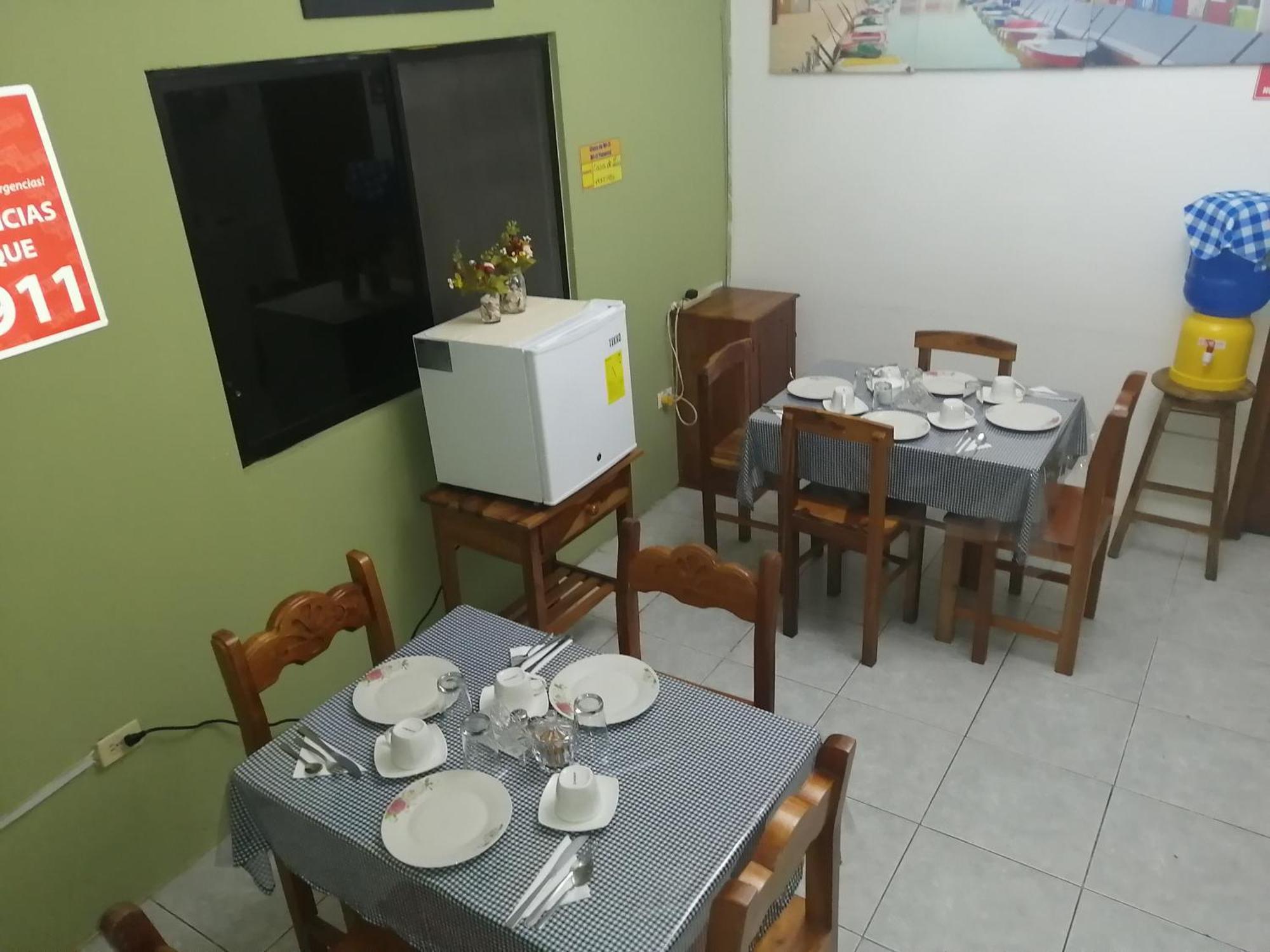 Hostal La Casa De Luis Puerto Baquerizo Moreno Εξωτερικό φωτογραφία
