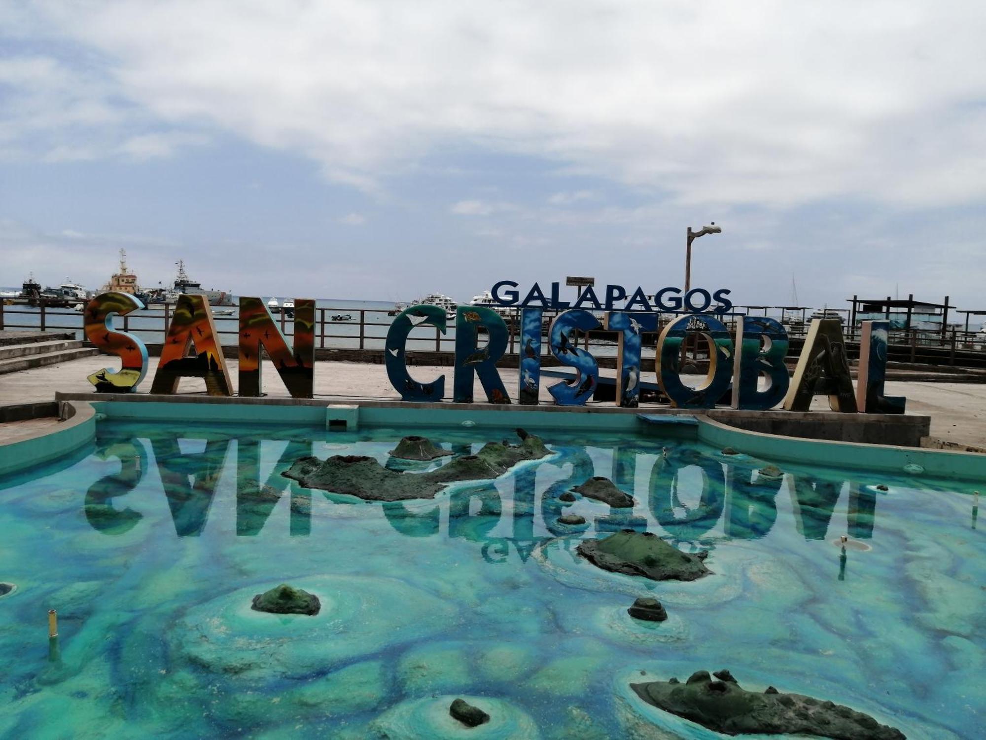Hostal La Casa De Luis Puerto Baquerizo Moreno Εξωτερικό φωτογραφία
