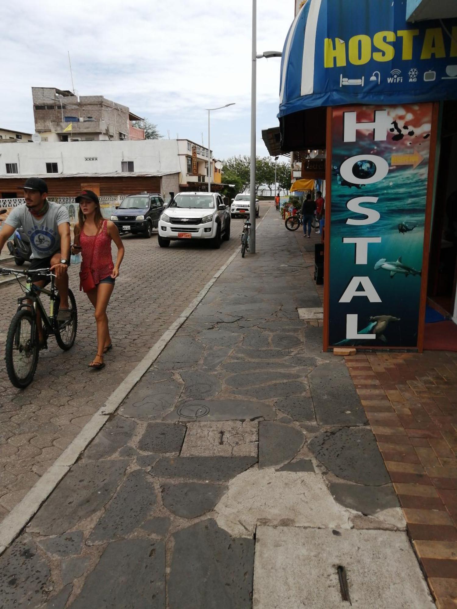 Hostal La Casa De Luis Puerto Baquerizo Moreno Εξωτερικό φωτογραφία