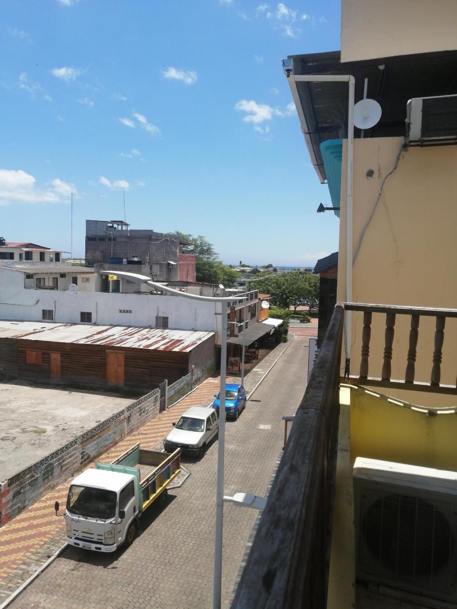 Hostal La Casa De Luis Puerto Baquerizo Moreno Εξωτερικό φωτογραφία