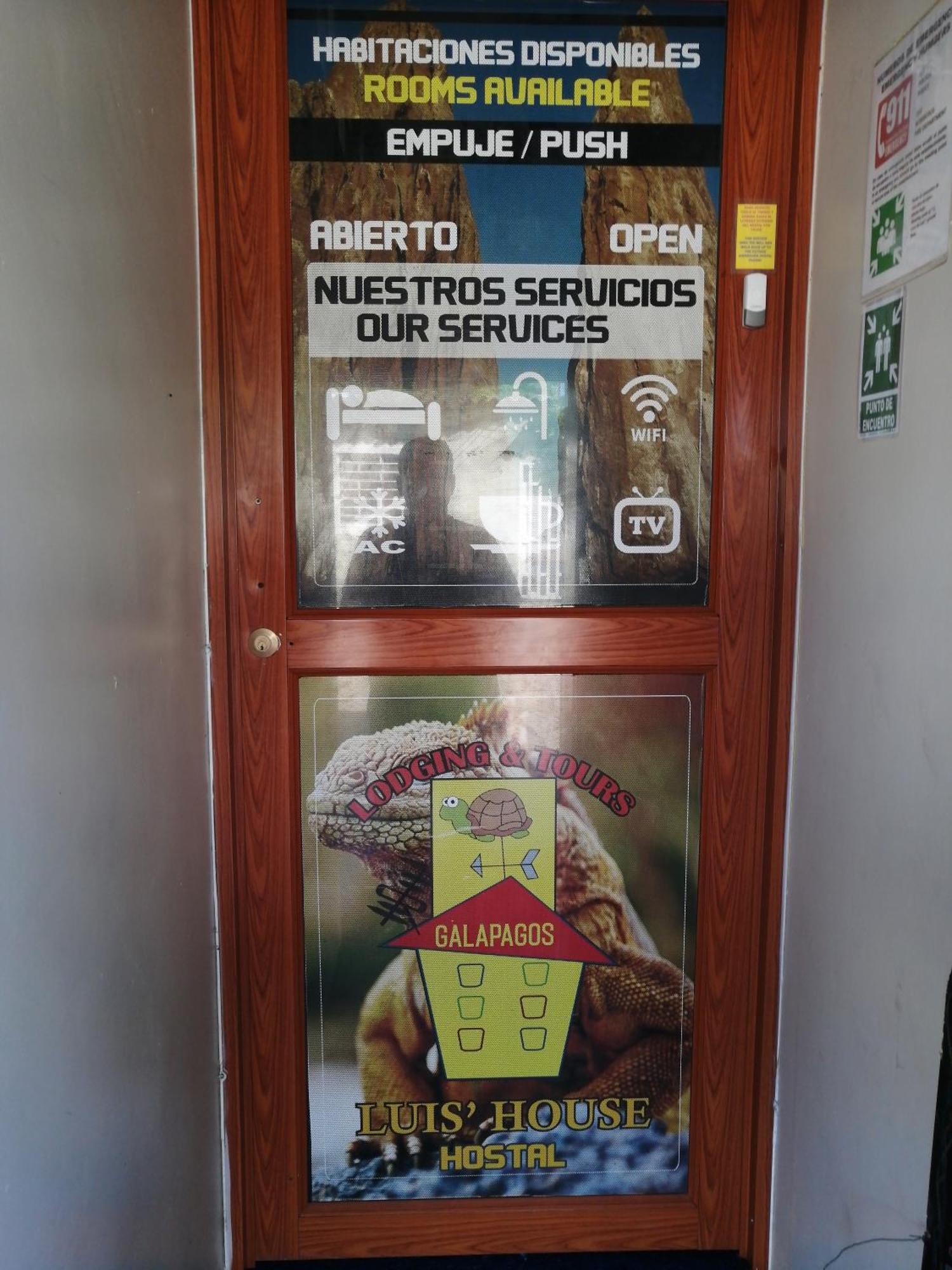 Hostal La Casa De Luis Puerto Baquerizo Moreno Εξωτερικό φωτογραφία