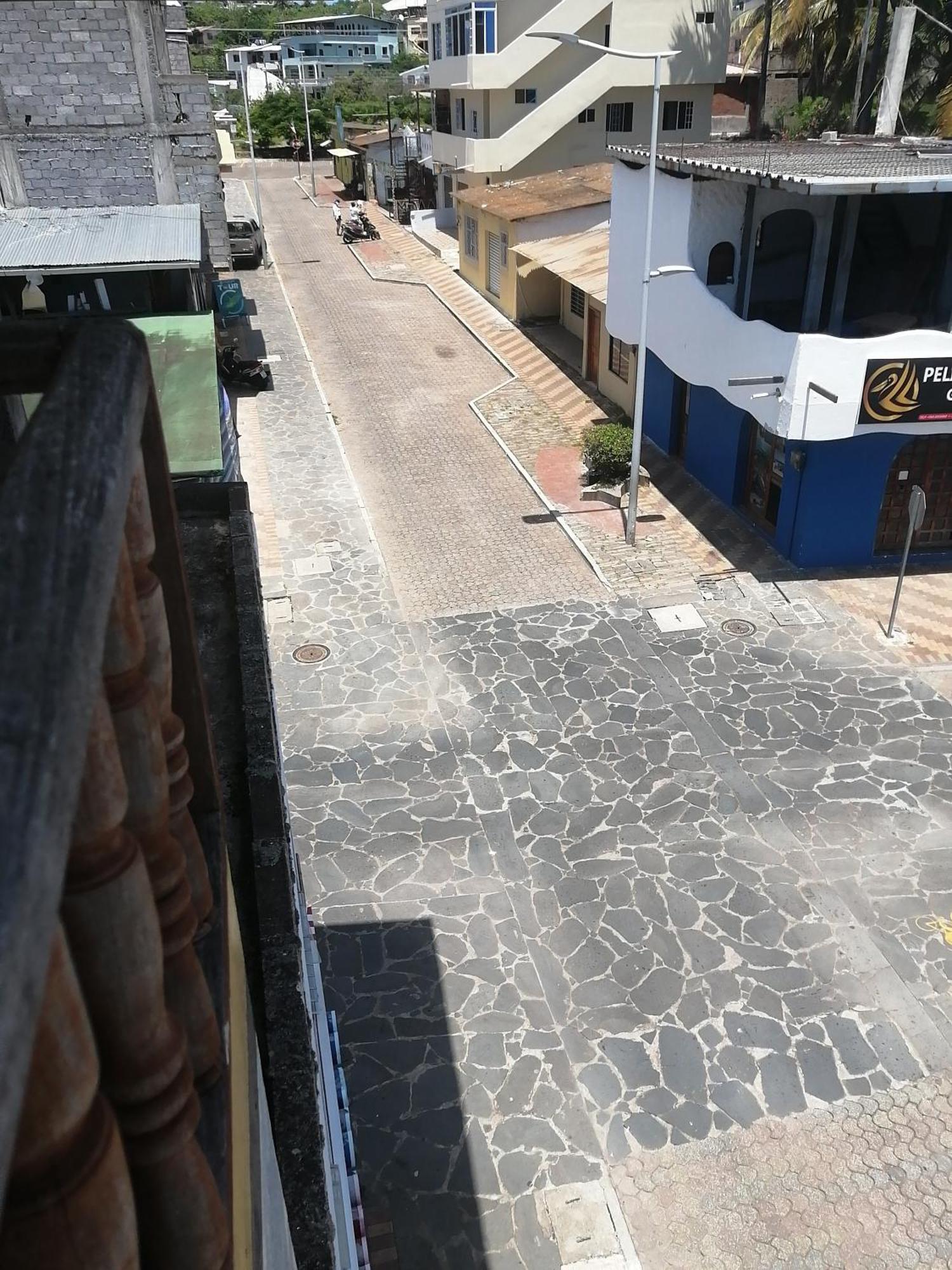 Hostal La Casa De Luis Puerto Baquerizo Moreno Εξωτερικό φωτογραφία